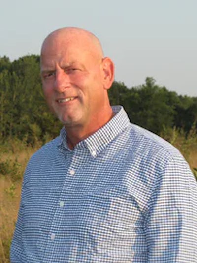 Mike Headshot Crop1.jpg Mike Headshot Crop1.jpg